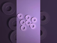 Safir taşıyan safir optik halka