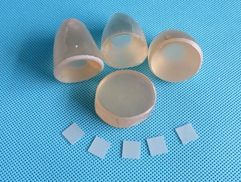 satın al Optik Cam Pencere için 10X10mm Srtio3 Substrat Küçük Kare Stronsiyum Titanate Çevrimiçi üretim