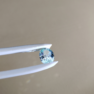 satın al Sentetik Sapphire Al2O3 Ruby Gem Sapphire Gemstone Ham madde Mücevher endüstrisi Çevrimiçi üretim